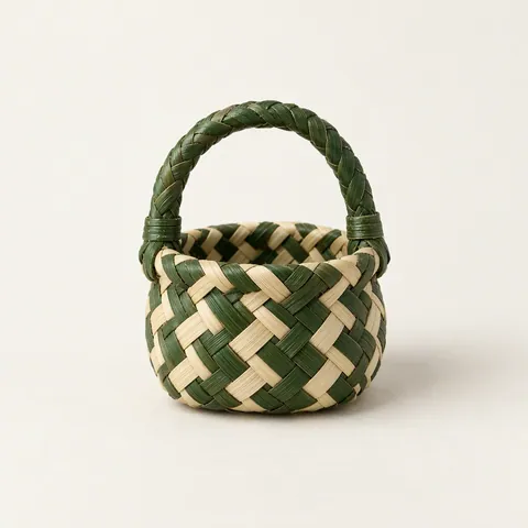 Miniature Leaf Basket